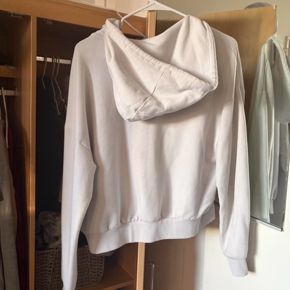 Garage White Zip-Up Hoodie - Women's Casual Layer - Picture 3 of 3